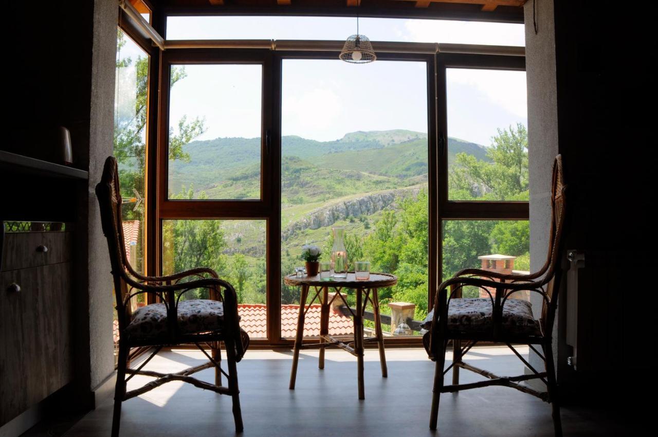 Apartamento Turistico Casas De Manuel La Pola de Gordon Eksteriør bilde